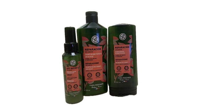 DealShaker: Shampoo Ristrutturante + Balsamo Ristrutturante + Siero  Fortificante Termoprotettore